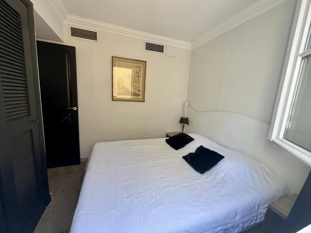 Appartement Bastide Vue Mer - 8 Personnes - Golfe De Saint Tropez Grimaud 0*,  France